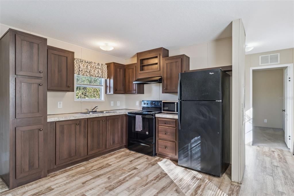 En Venta: $215,000 (3 camas, 2 baños, 924 Pies cuadrados)