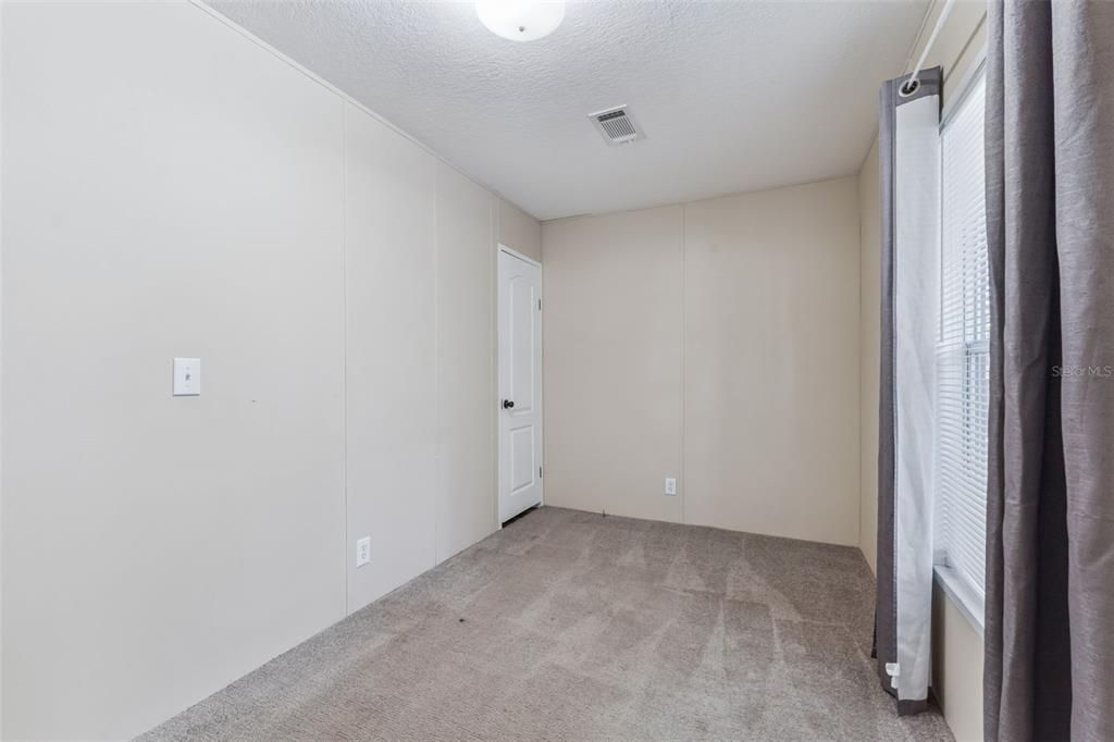 En Venta: $215,000 (3 camas, 2 baños, 924 Pies cuadrados)