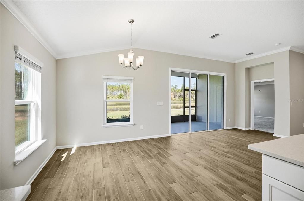 En Venta: $375,000 (3 camas, 3 baños, 2036 Pies cuadrados)