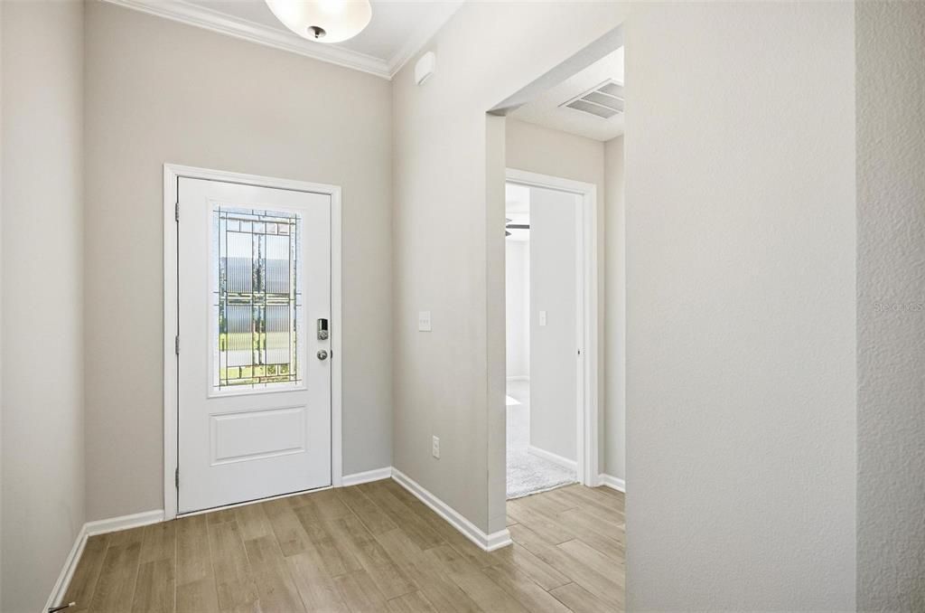 En Venta: $375,000 (3 camas, 3 baños, 2036 Pies cuadrados)