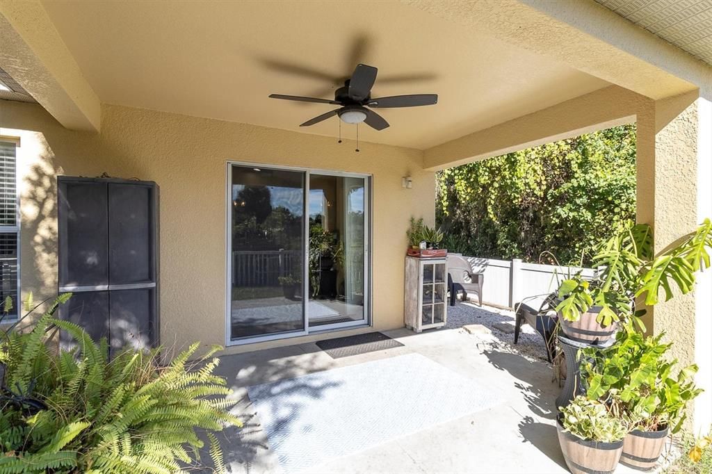 Activo con contrato: $295,000 (3 camas, 2 baños, 1509 Pies cuadrados)