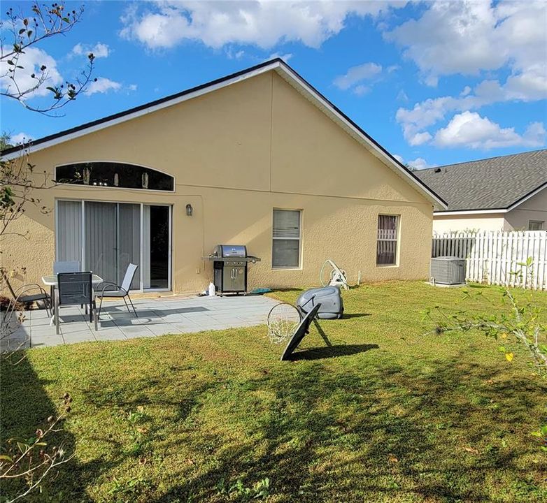 For Sale: $479,000 (4 beds, 2 baths, 2102 Square Feet)