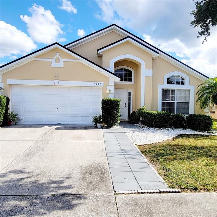 For Sale: $479,000 (4 beds, 2 baths, 2102 Square Feet)