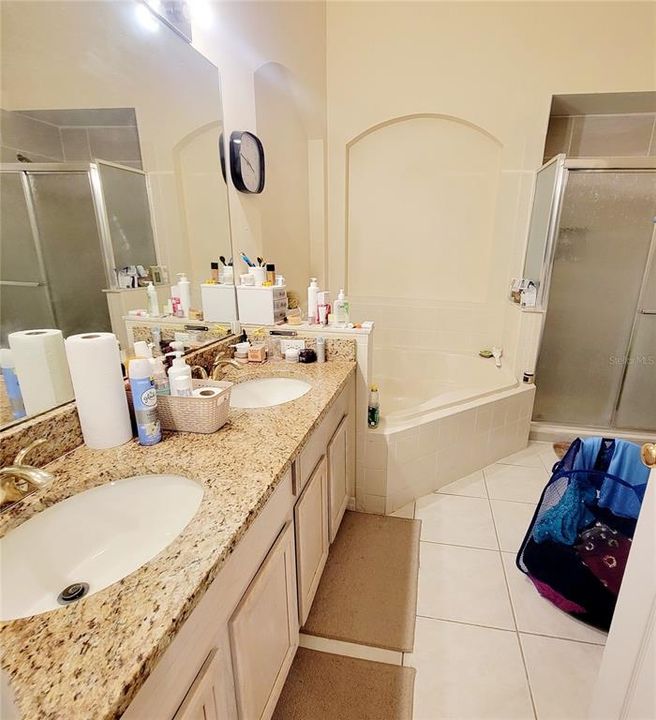 For Sale: $479,000 (4 beds, 2 baths, 2102 Square Feet)