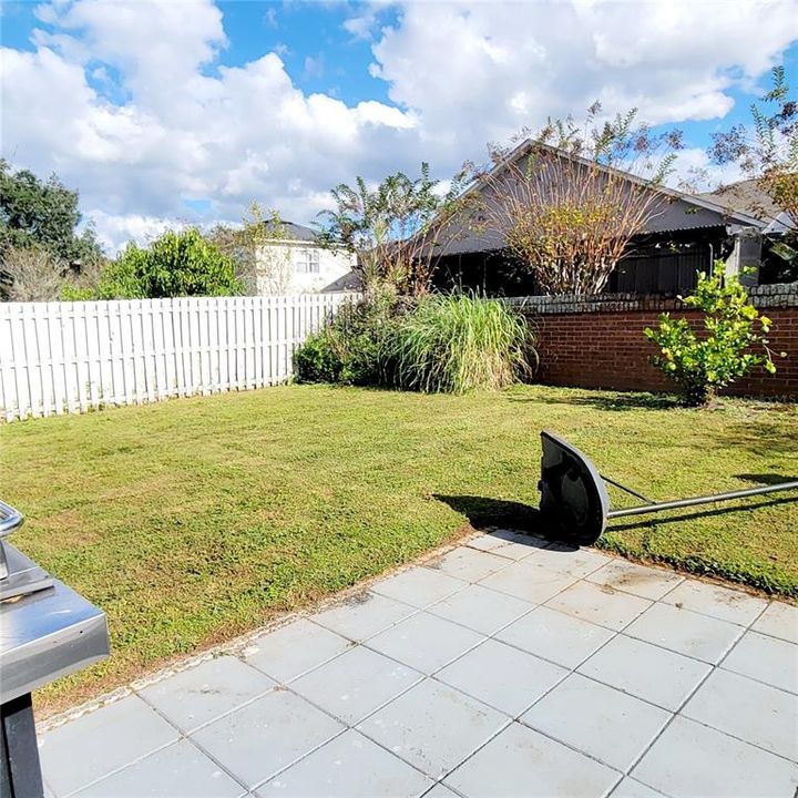 For Sale: $479,000 (4 beds, 2 baths, 2102 Square Feet)