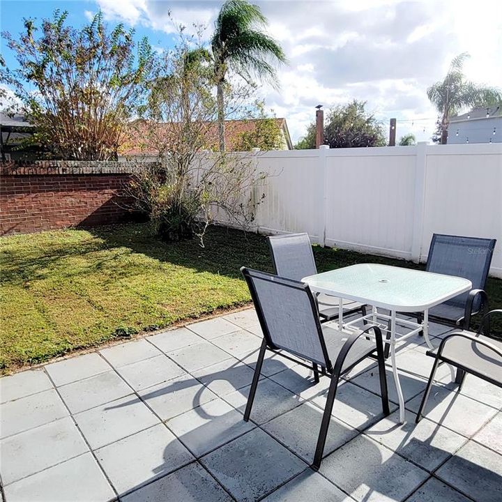 For Sale: $479,000 (4 beds, 2 baths, 2102 Square Feet)