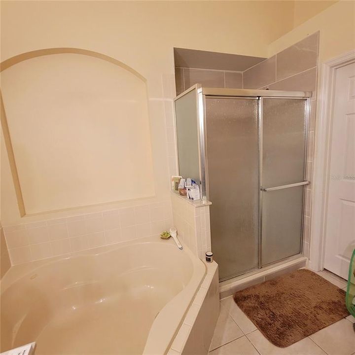 For Sale: $479,000 (4 beds, 2 baths, 2102 Square Feet)