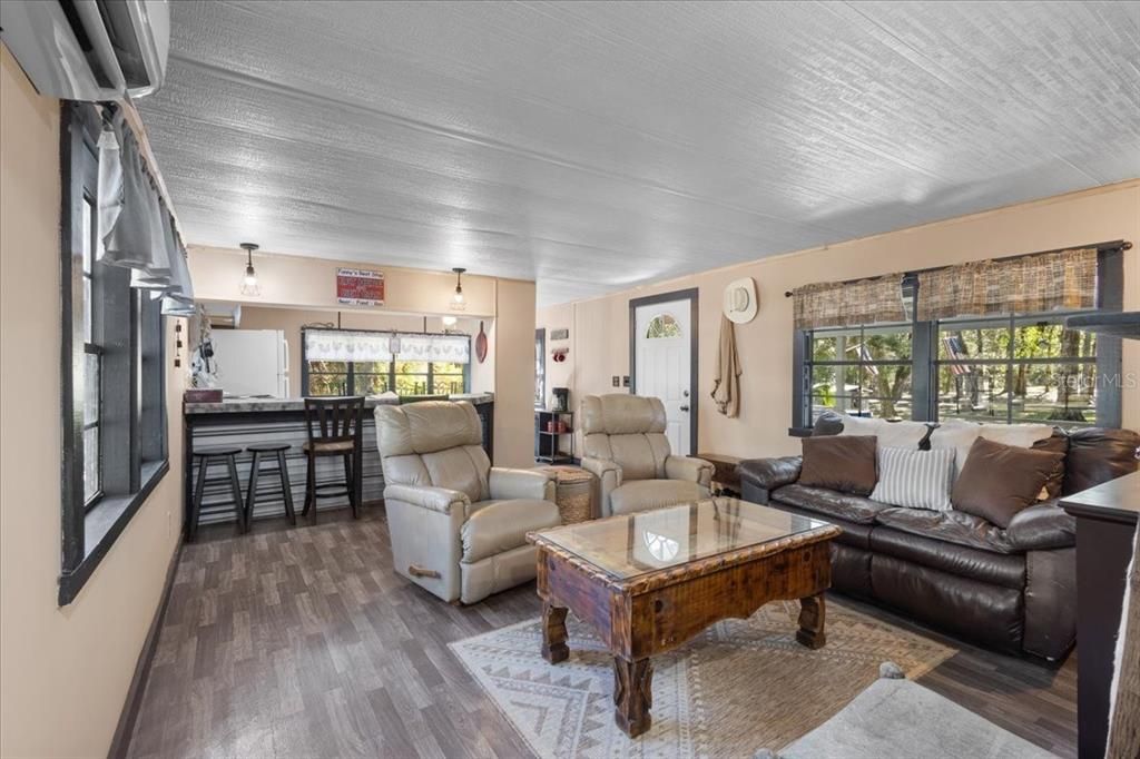 En Venta: $159,900 (2 camas, 1 baños, 810 Pies cuadrados)