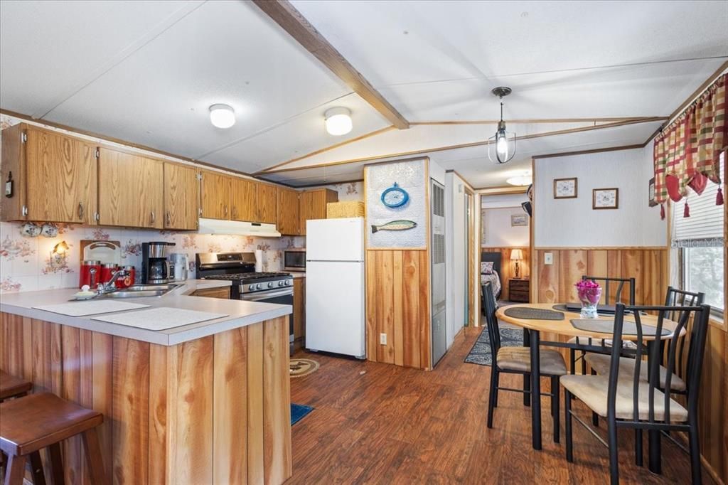 En Venta: $159,900 (2 camas, 1 baños, 810 Pies cuadrados)