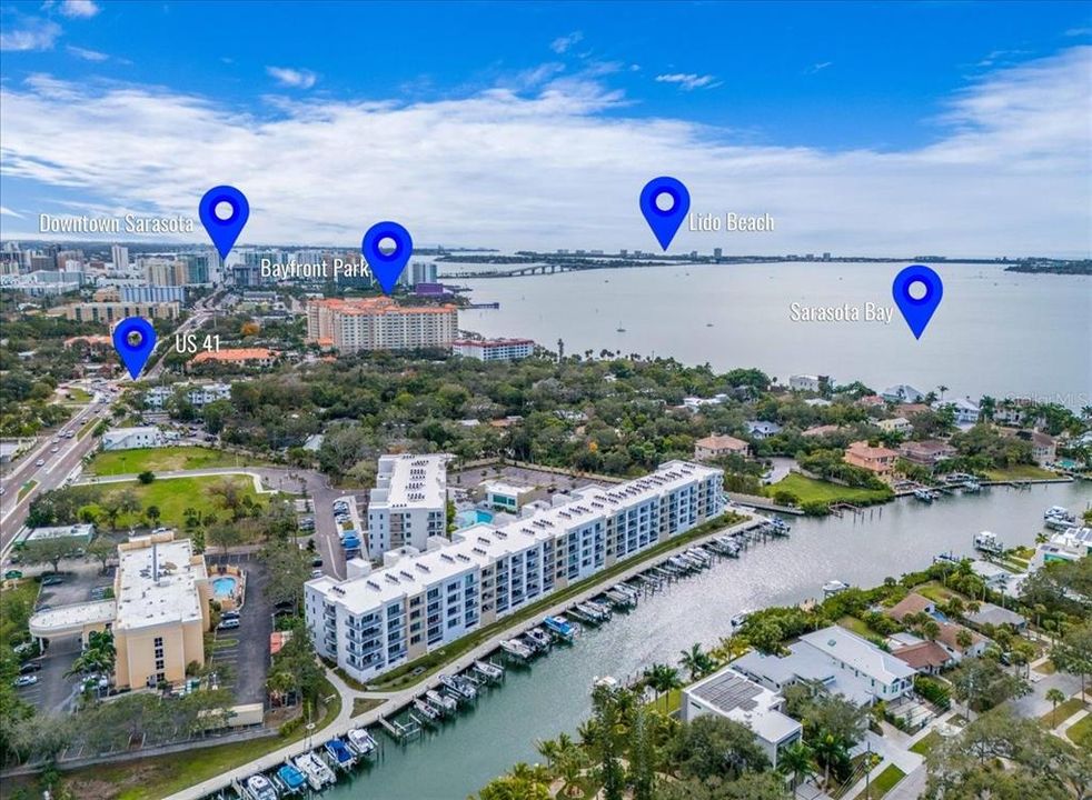 Recently Sold: $579,000 (1 beds, 2 baths, 858 Square Feet)