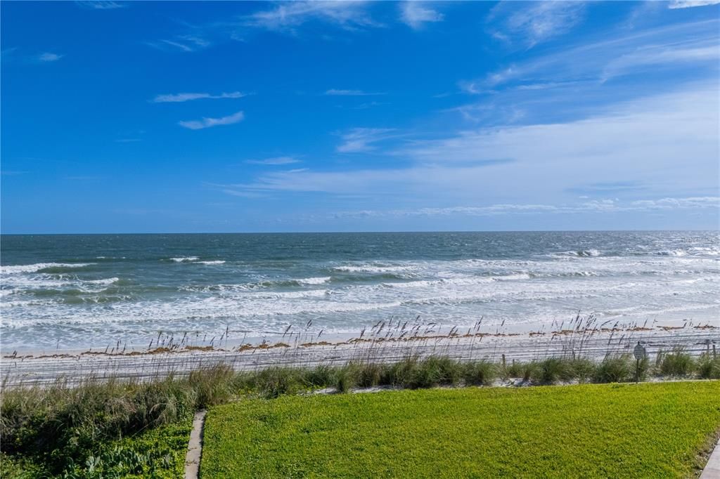 For Sale: $989,750 (2 beds, 2 baths, 1008 Square Feet)