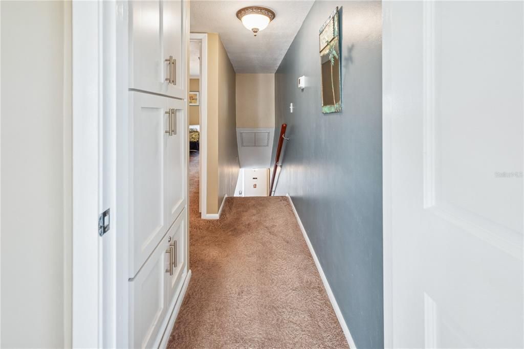 For Sale: $989,750 (2 beds, 2 baths, 1008 Square Feet)