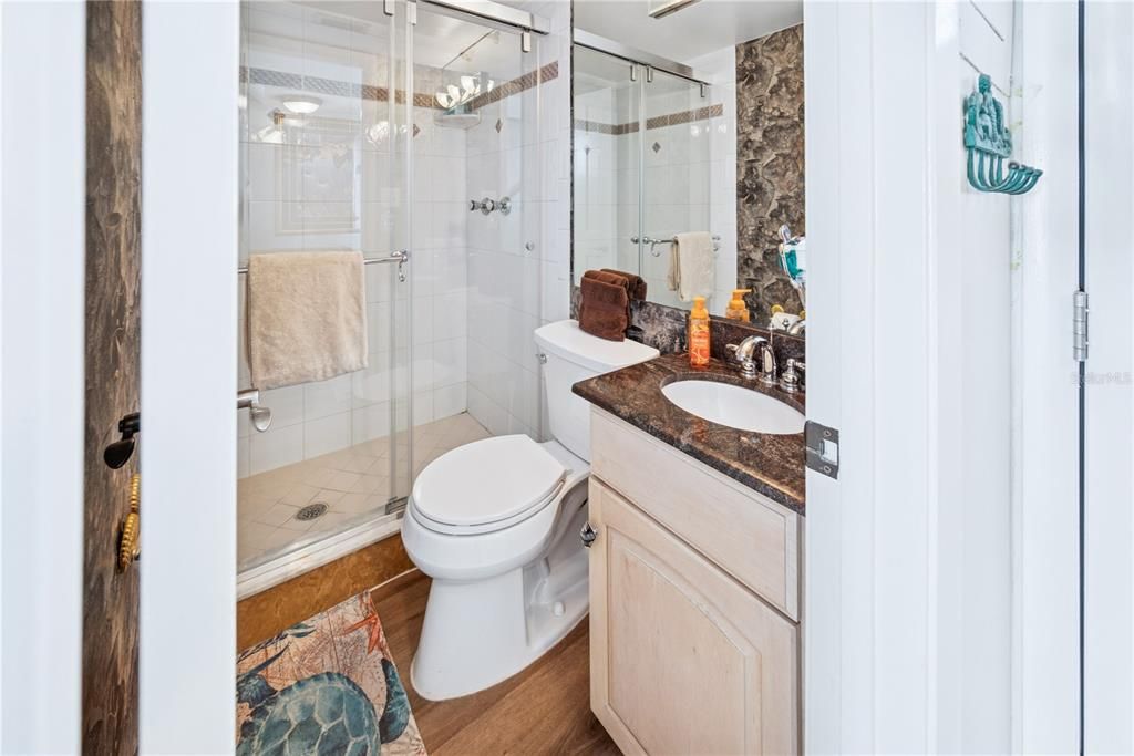 For Sale: $989,750 (2 beds, 2 baths, 1008 Square Feet)