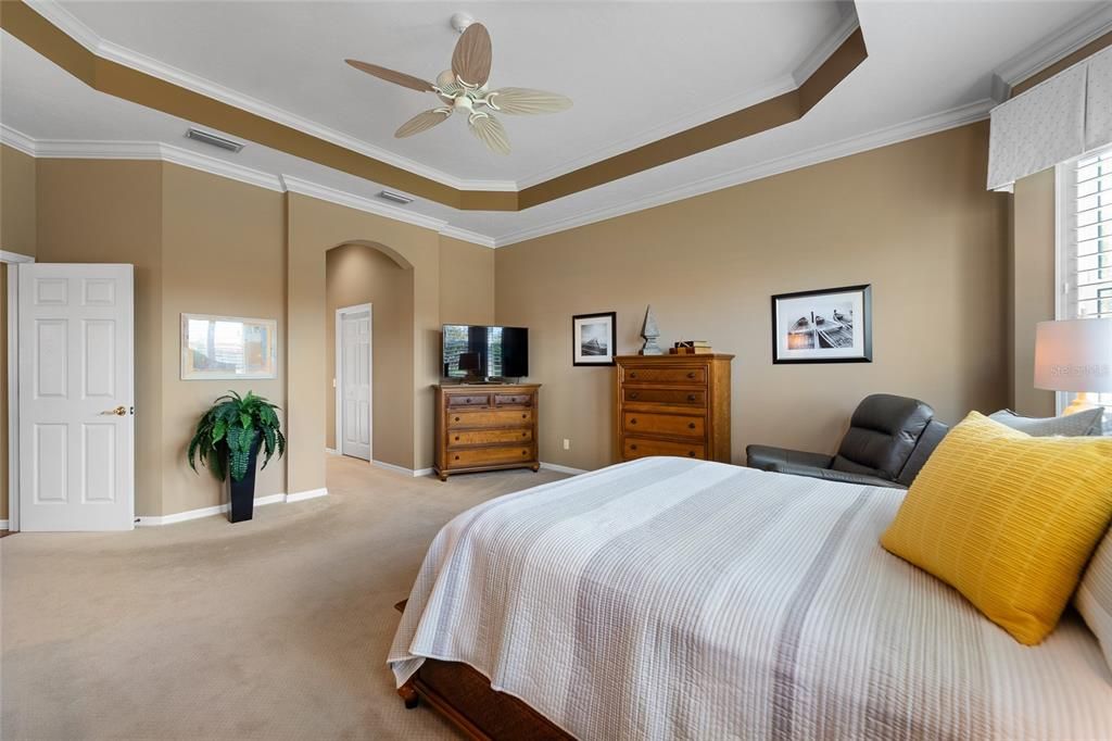 待售: $725,000 (3 贝兹, 2 浴室, 2377 平方英尺)