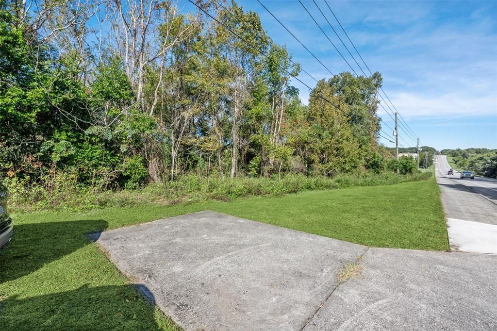 待售: $499,000 (4.77 acres)