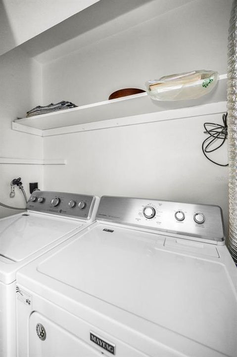 Под контрактом: $169,000 (1 спален, 1 ванн, 814 Квадратных фут)