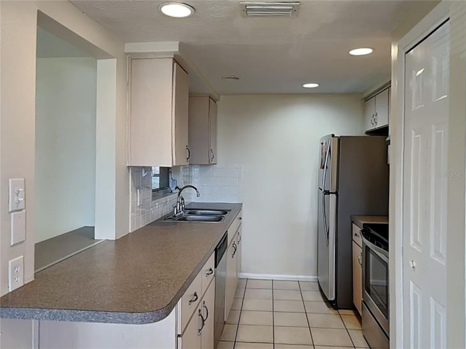 For Sale: $264,900 (3 beds, 2 baths, 1536 Square Feet)