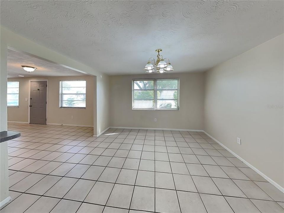 For Sale: $264,900 (3 beds, 2 baths, 1536 Square Feet)