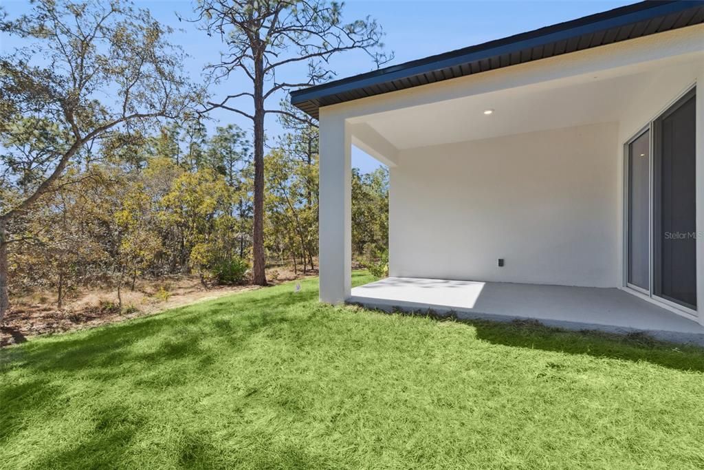 合同活跃: $357,900 (4 贝兹, 3 浴室, 1990 平方英尺)