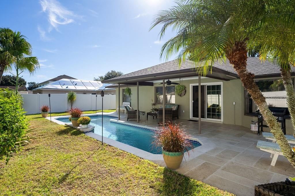 For Sale: $328,000 (3 beds, 2 baths, 1449 Square Feet)