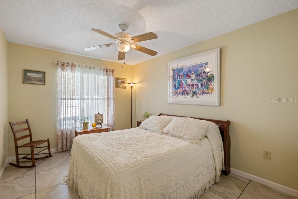 For Sale: $328,000 (3 beds, 2 baths, 1449 Square Feet)