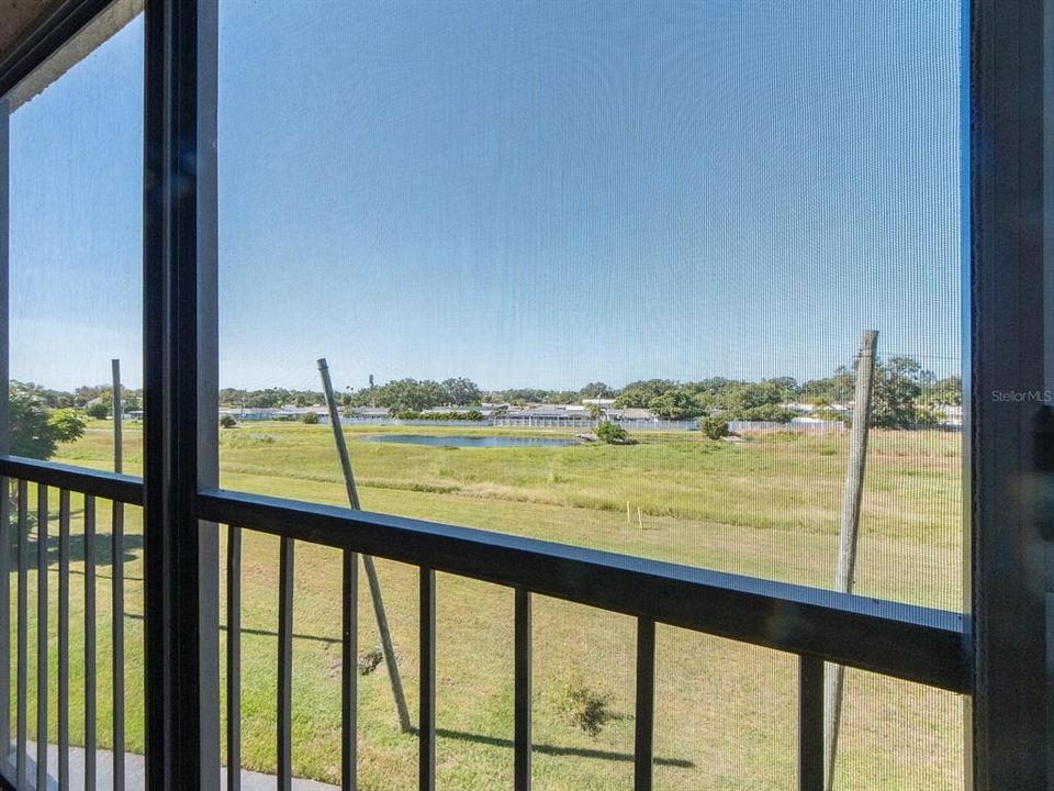 待售: $219,900 (2 贝兹, 2 浴室, 1200 平方英尺)