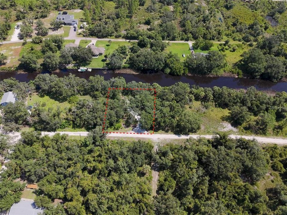 En Venta: $122,500 (0.28 acres)