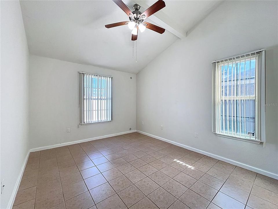 For Sale: $265,000 (3 beds, 2 baths, 1514 Square Feet)