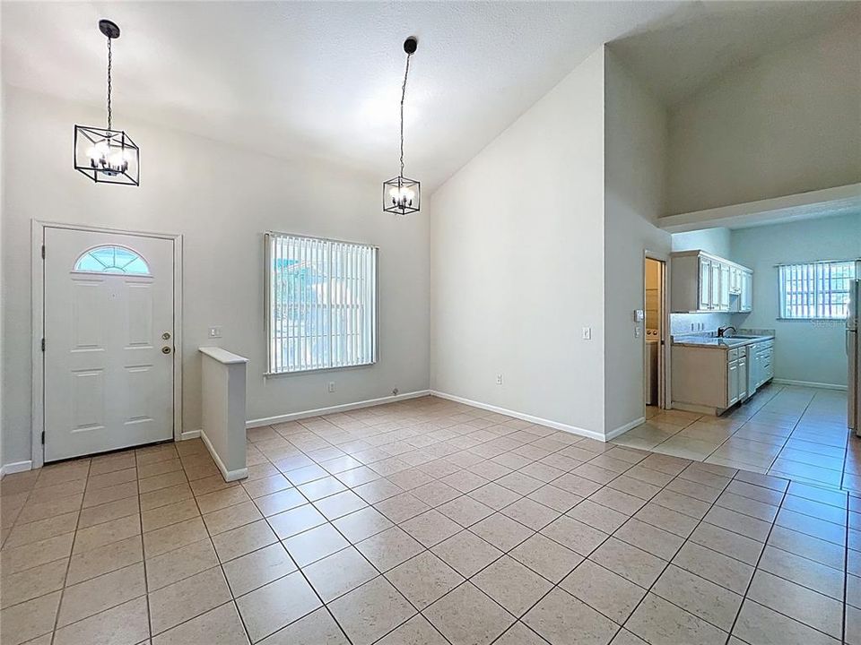 For Sale: $265,000 (3 beds, 2 baths, 1514 Square Feet)