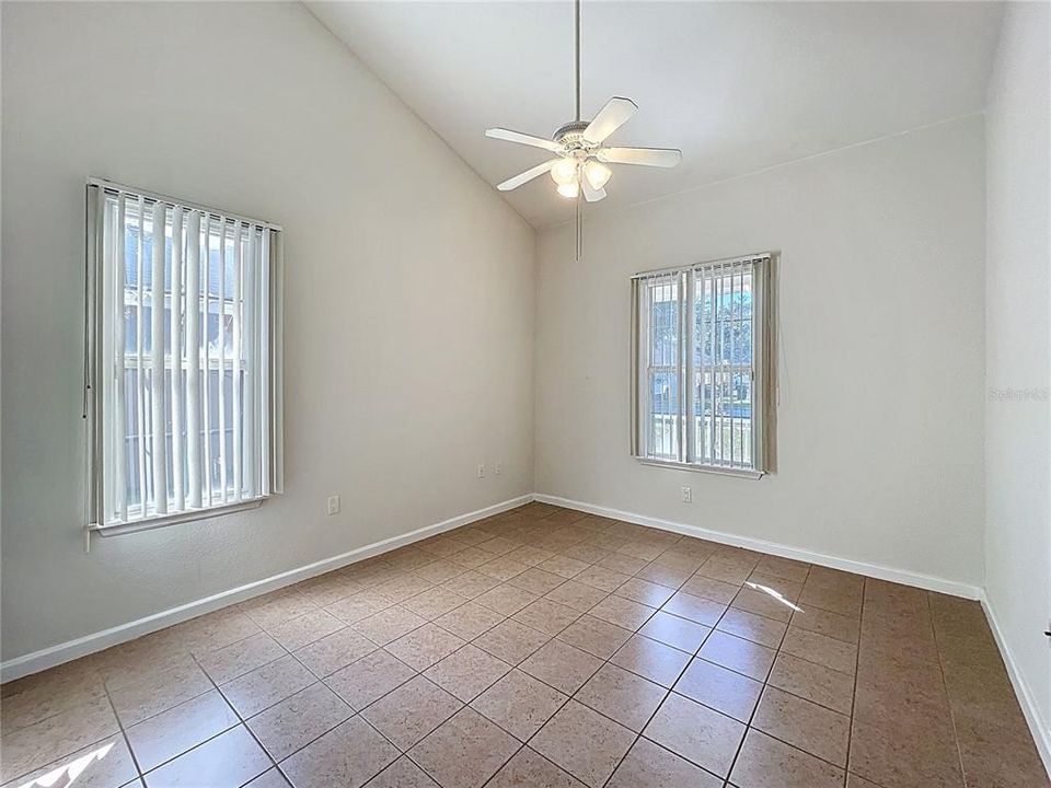 For Sale: $265,000 (3 beds, 2 baths, 1514 Square Feet)