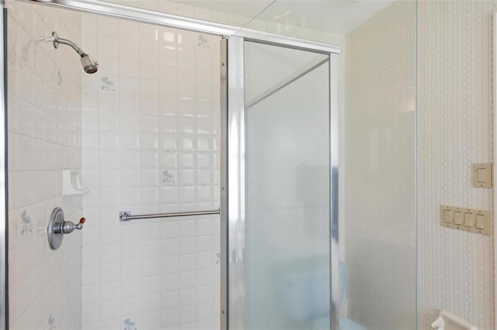 出租: $3,300 (3 贝兹, 2 浴室, 2997 平方英尺)