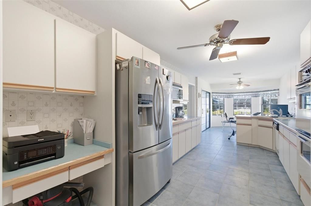 出租: $3,300 (3 贝兹, 2 浴室, 2997 平方英尺)