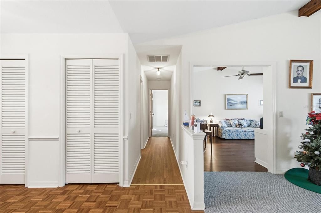 出租: $3,300 (3 贝兹, 2 浴室, 2997 平方英尺)