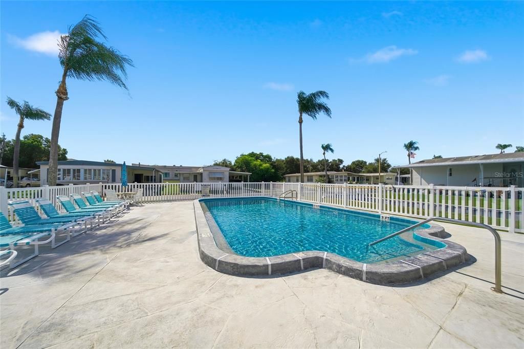 待售: $229,900 (3 贝兹, 2 浴室, 1272 平方英尺)