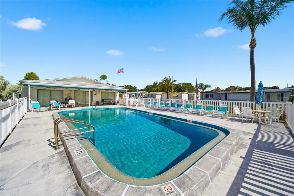 待售: $229,900 (3 贝兹, 2 浴室, 1272 平方英尺)