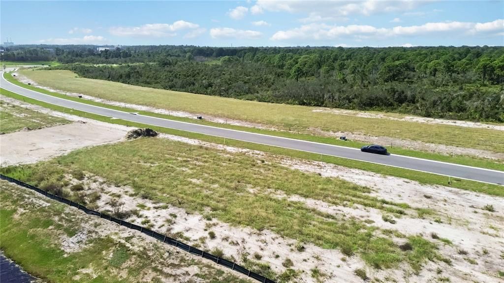 待售: $350,000 (0.20 acres)