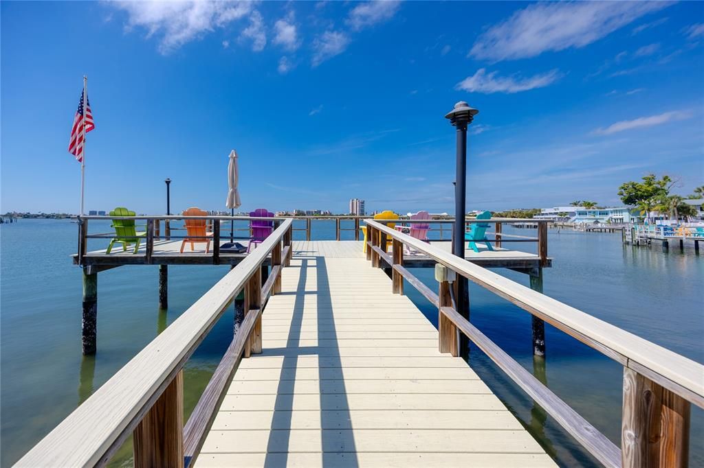 For Sale: $199,000 (2 beds, 2 baths, 1160 Square Feet)