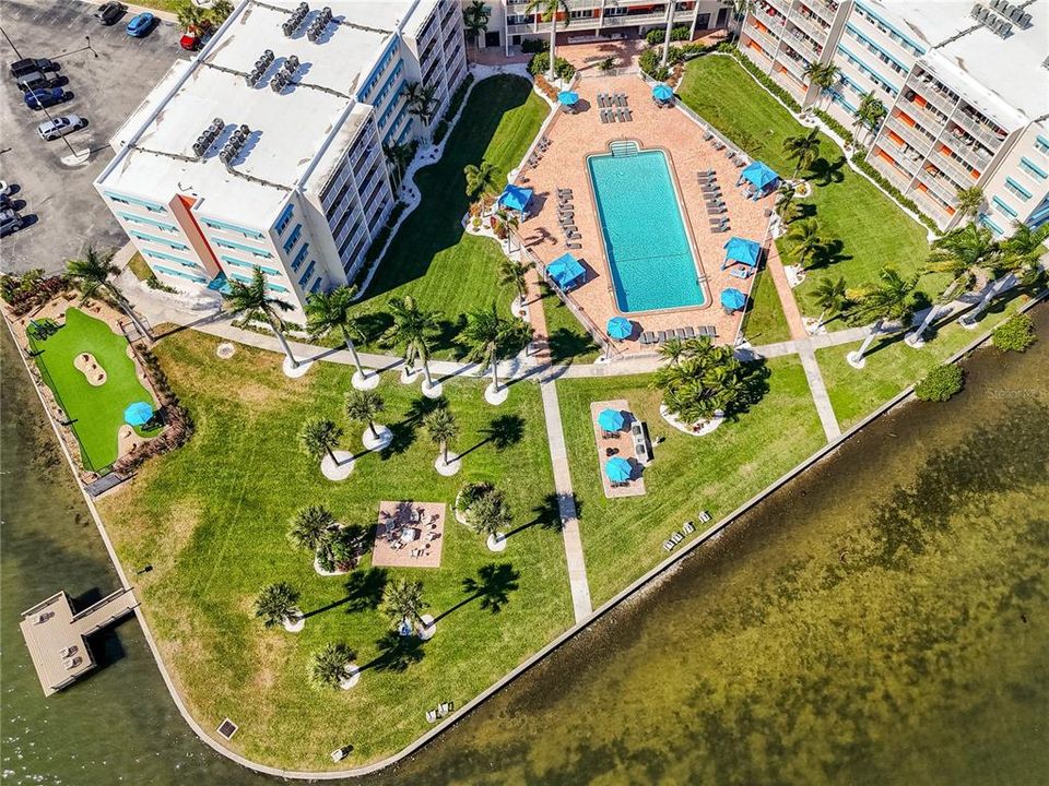 For Sale: $199,000 (2 beds, 2 baths, 1160 Square Feet)