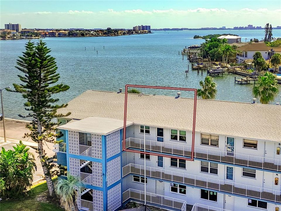 For Sale: $199,000 (2 beds, 2 baths, 1160 Square Feet)