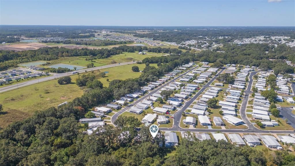 合同活跃: $119,900 (2 贝兹, 2 浴室, 1008 平方英尺)