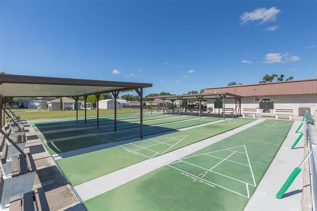 合同活跃: $119,900 (2 贝兹, 2 浴室, 1008 平方英尺)