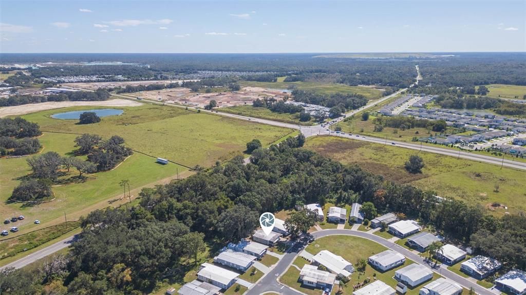 合同活跃: $119,900 (2 贝兹, 2 浴室, 1008 平方英尺)