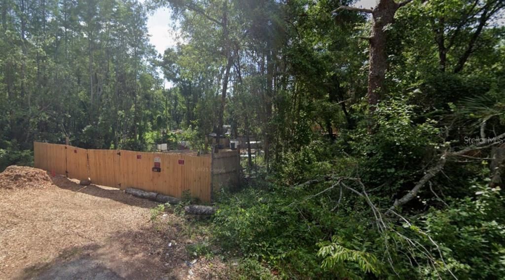 На продажу: $80,000 (1.15 acres)