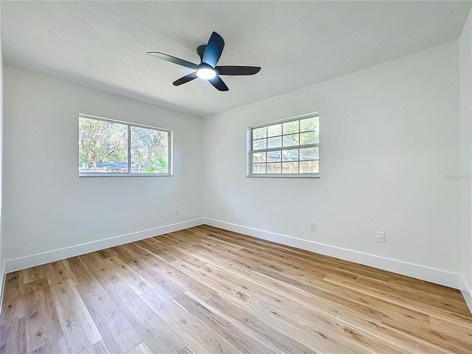 For Sale: $389,000 (4 beds, 2 baths, 1158 Square Feet)