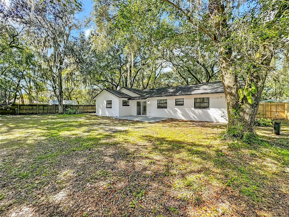 For Sale: $389,000 (4 beds, 2 baths, 1158 Square Feet)