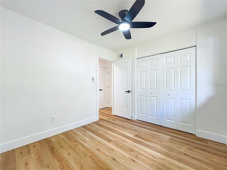 For Sale: $389,000 (4 beds, 2 baths, 1158 Square Feet)