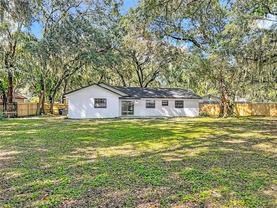 For Sale: $389,000 (4 beds, 2 baths, 1158 Square Feet)