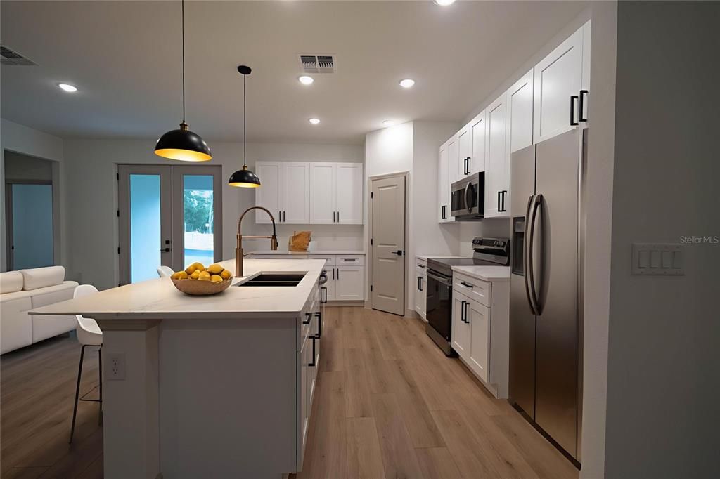 For Sale: $439,998 (4 beds, 2 baths, 2035 Square Feet)