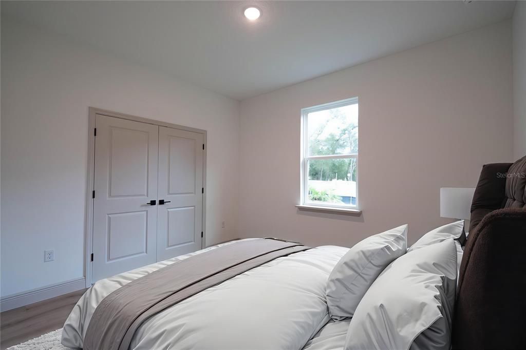 For Sale: $439,998 (4 beds, 2 baths, 2035 Square Feet)