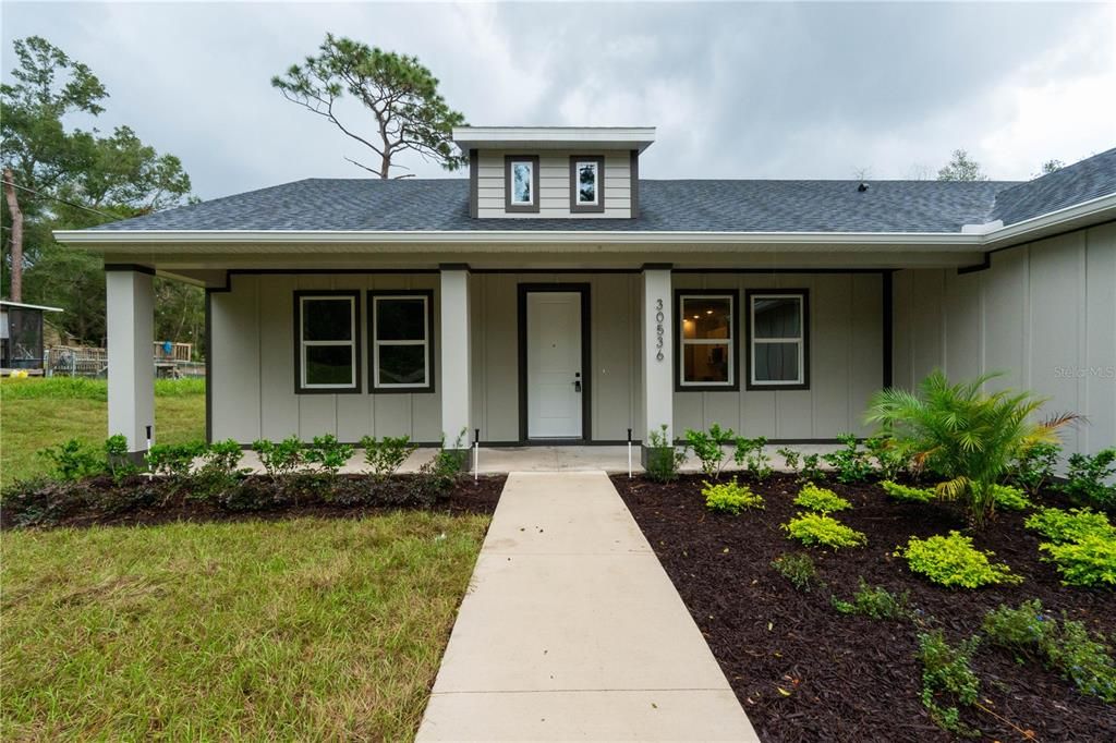 For Sale: $439,998 (4 beds, 2 baths, 2035 Square Feet)